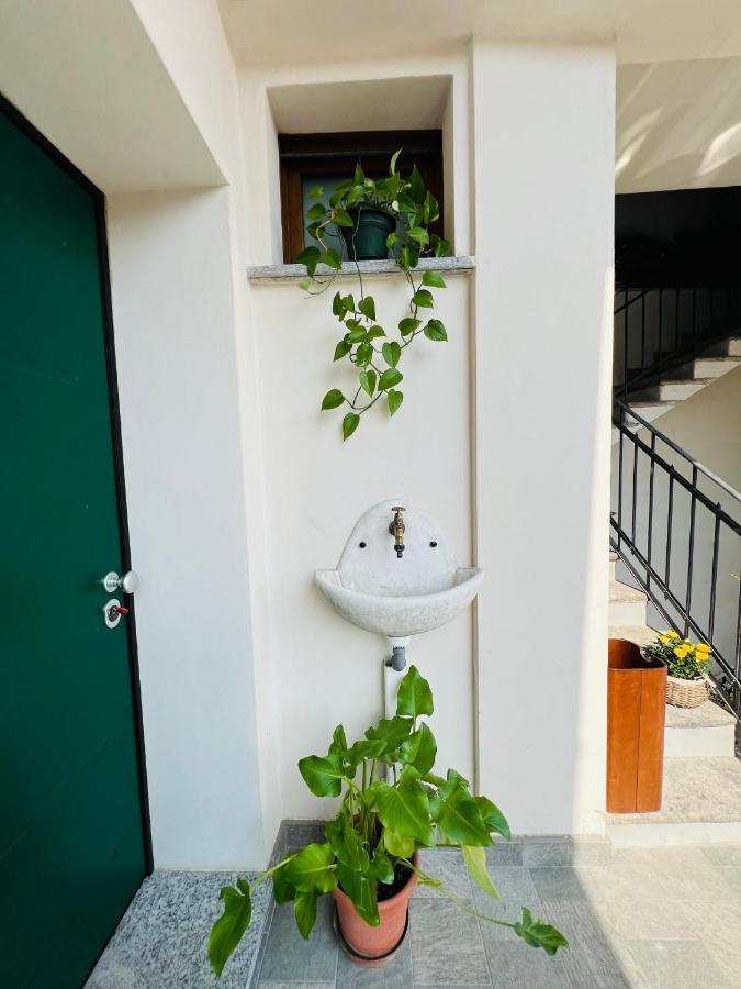La Ringhiera Hotel โนวารา ภายนอก รูปภาพ