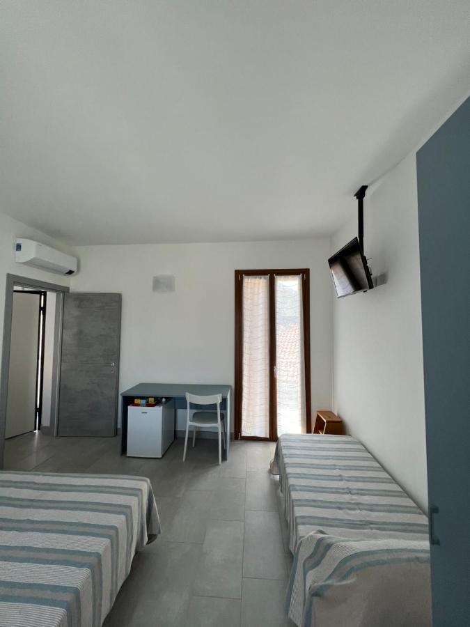 La Ringhiera Hotel โนวารา ภายนอก รูปภาพ